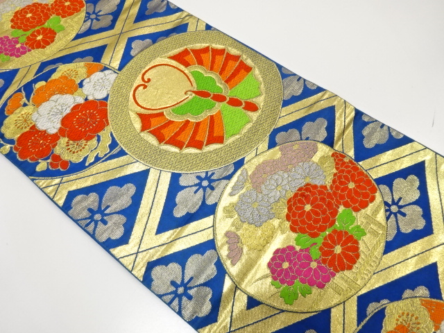 アンティーク　蝶に菊・枝梅・花菱模様織り出し袋帯（着用可）